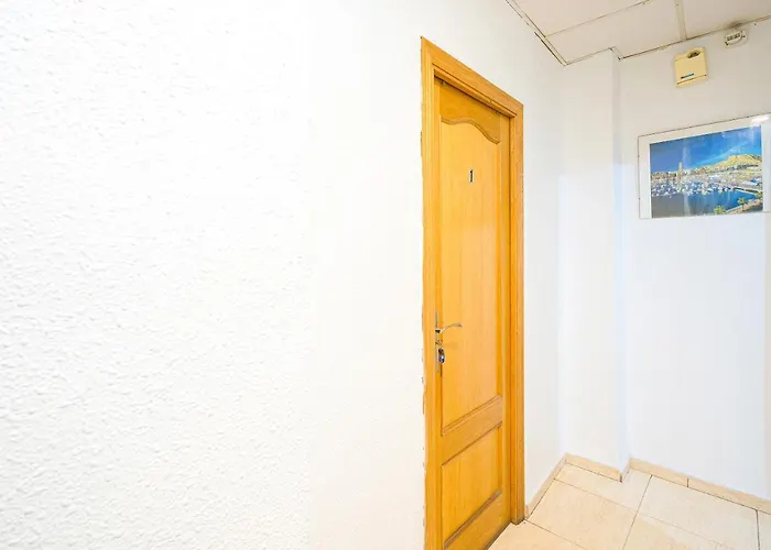 Ayuntamiento بيت شباب لقنت