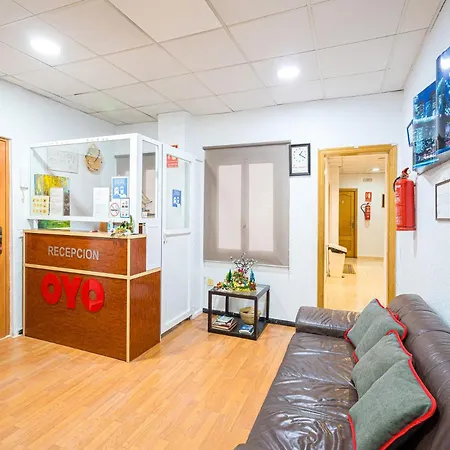Hostal Ayuntamiento *